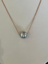 Load image into Gallery viewer, 14KRose Gold Tahitian Pearl “Floater” Necklace
