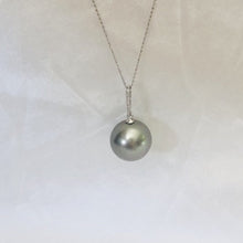 Load image into Gallery viewer, 14KWG Tahitian Pearl Diamond Bail Pendant ~ 14.75mm Silvery Blue
