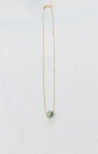 Load image into Gallery viewer, 14KYG Tahitian Pearl &quot;Floater&quot; Keiki Necklace
